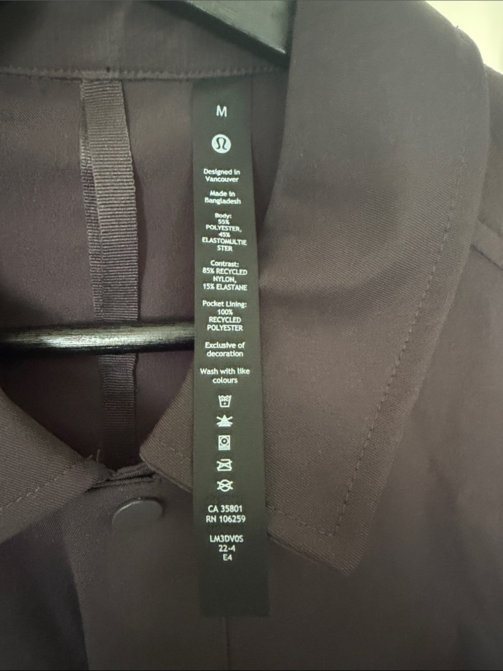 lululemon athletica Men's Charcoal Lightweight Shirt Jacket - Picture 2 of 3
